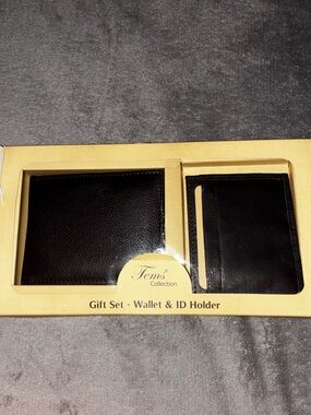 Fems  Collection Black Men's Wallet & ID Holder Gift Set
